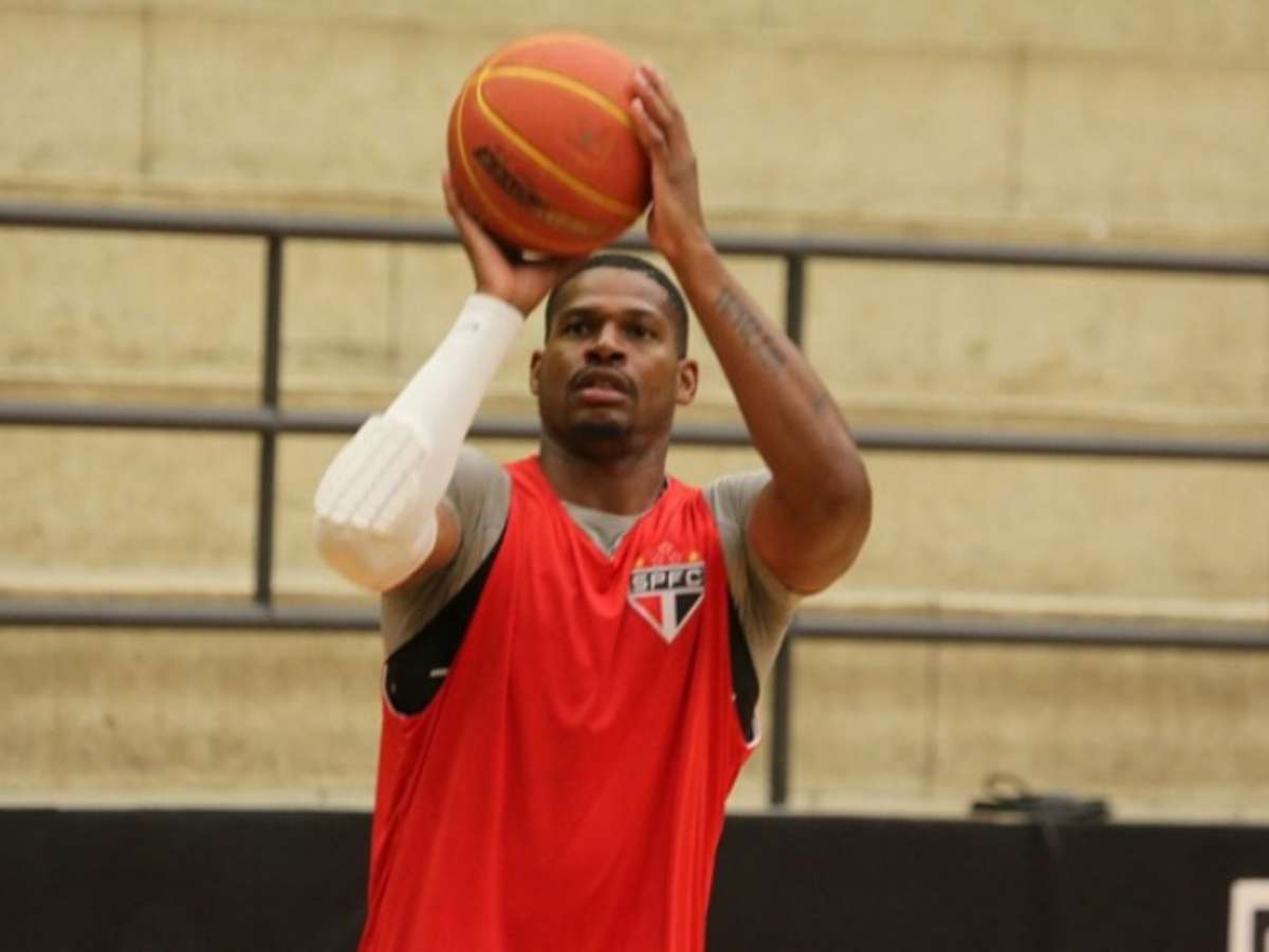 Georginho é eleito o melhor jogador do NBB - SPFC