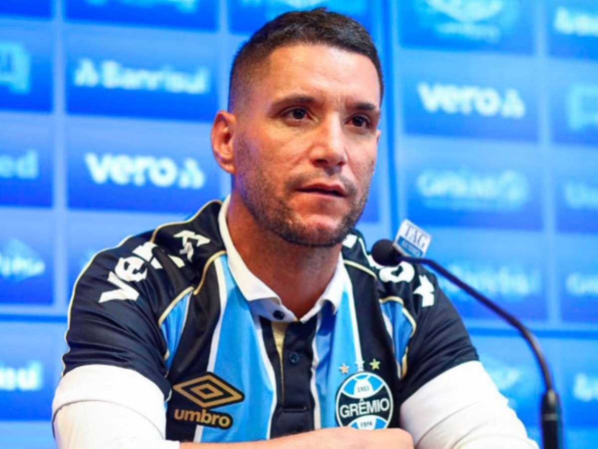 'Fala, Thiago'! Internautas brincam com jornalista que teria usado meme em  apresentação do meia no Grêmio