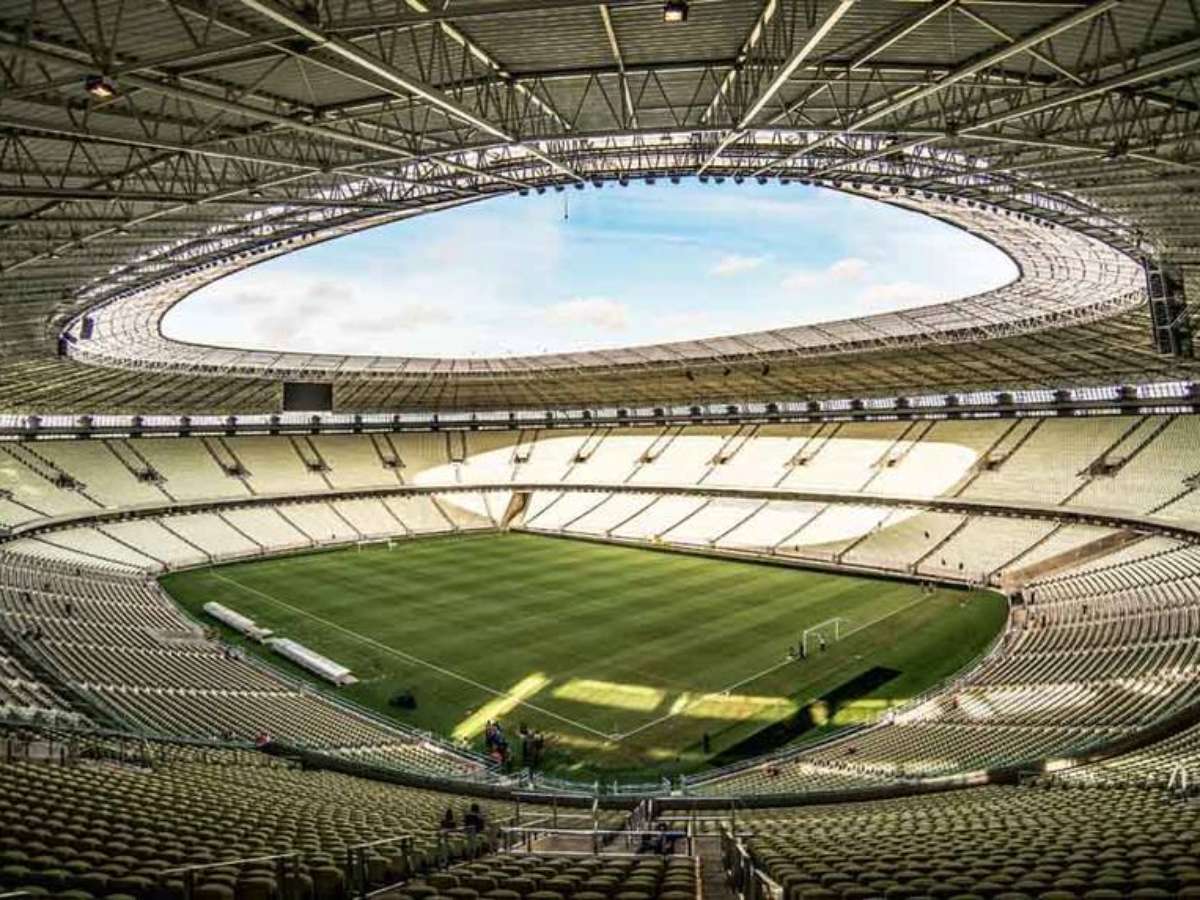 Gramado do Mineirão passa por manutenção; técnico do Atlético-MG e estádio  trocam informações, atlético-mg