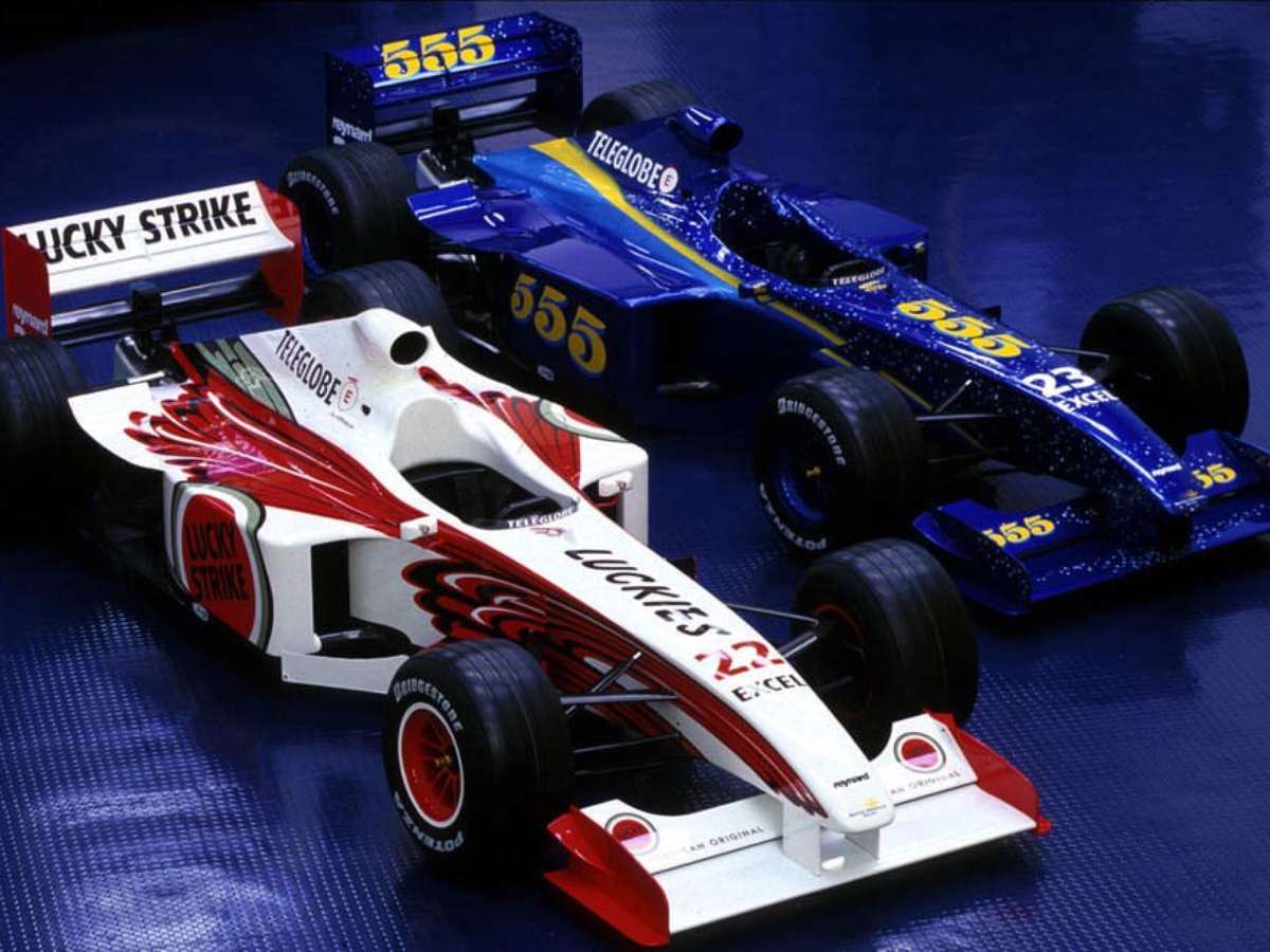 5 carros imbatíveis que reinaram absolutos nas pistas da F1 - Revista  iCarros