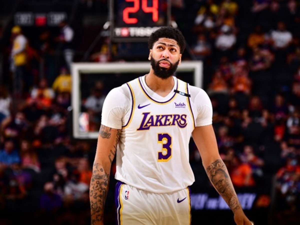 Anthony Davis tem atuação de gala e Lakers vence o Jazz