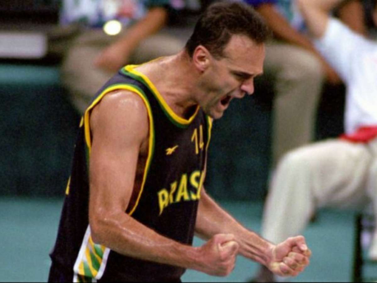 Brasil cai no Mundial e disputará pré-olímpico no basquete - 03/09