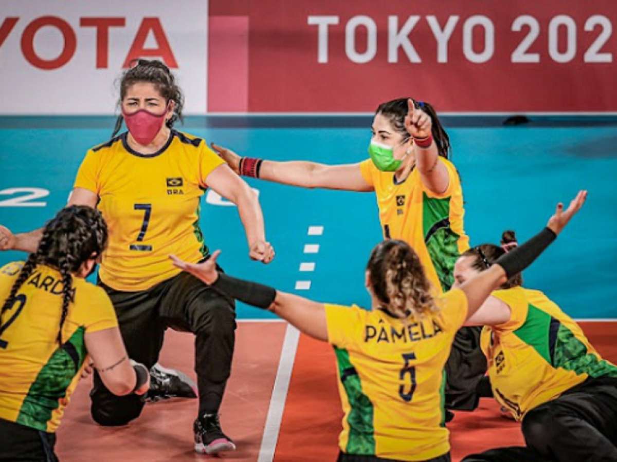 Seleção feminina de tênis de mesa encerra o último período de preparação no  Brasil para os Jogos Olímpicos - Surto Olímpico