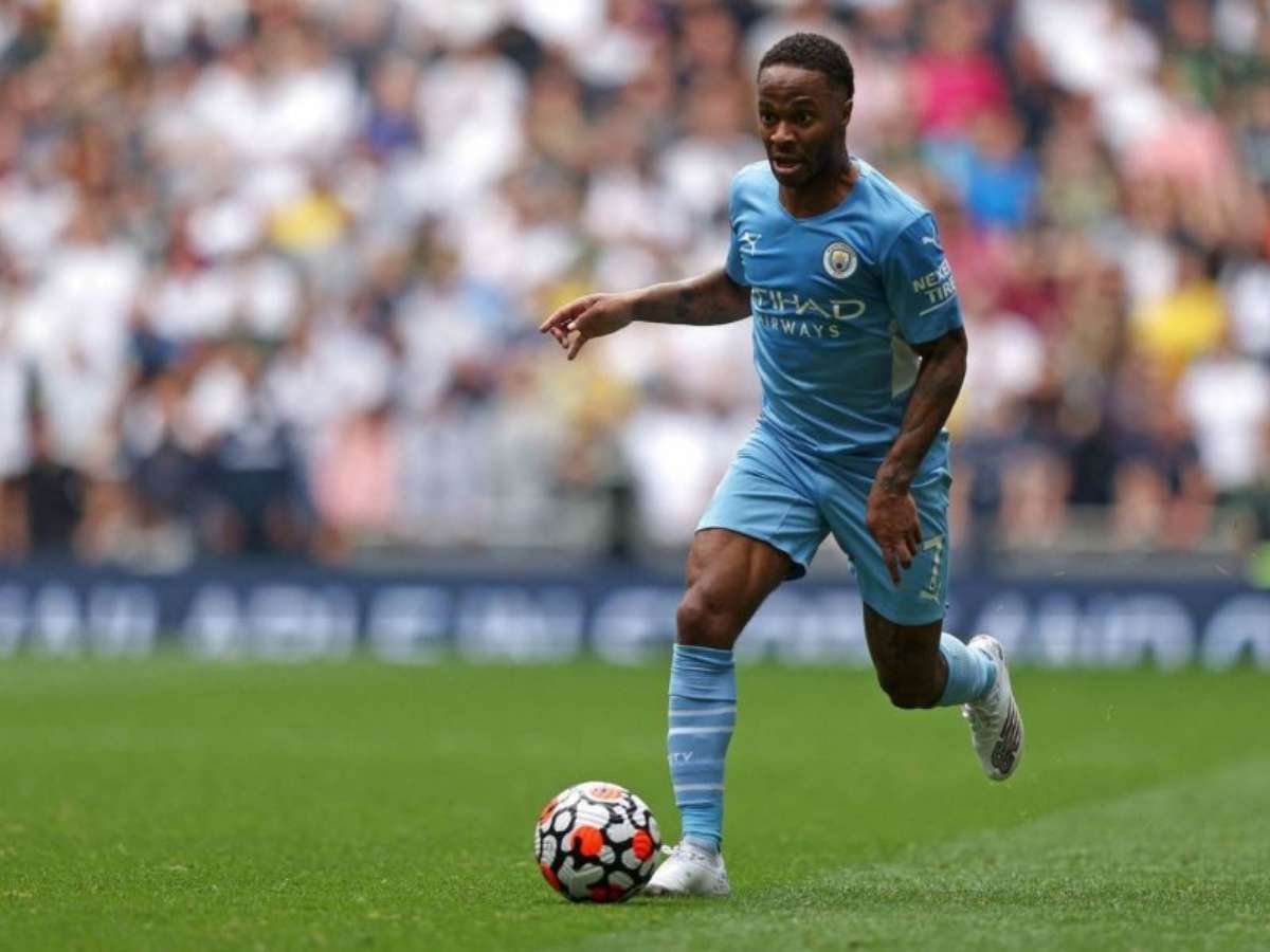 Sterling admite deixar o City: «Estou aberto a isso neste momento»