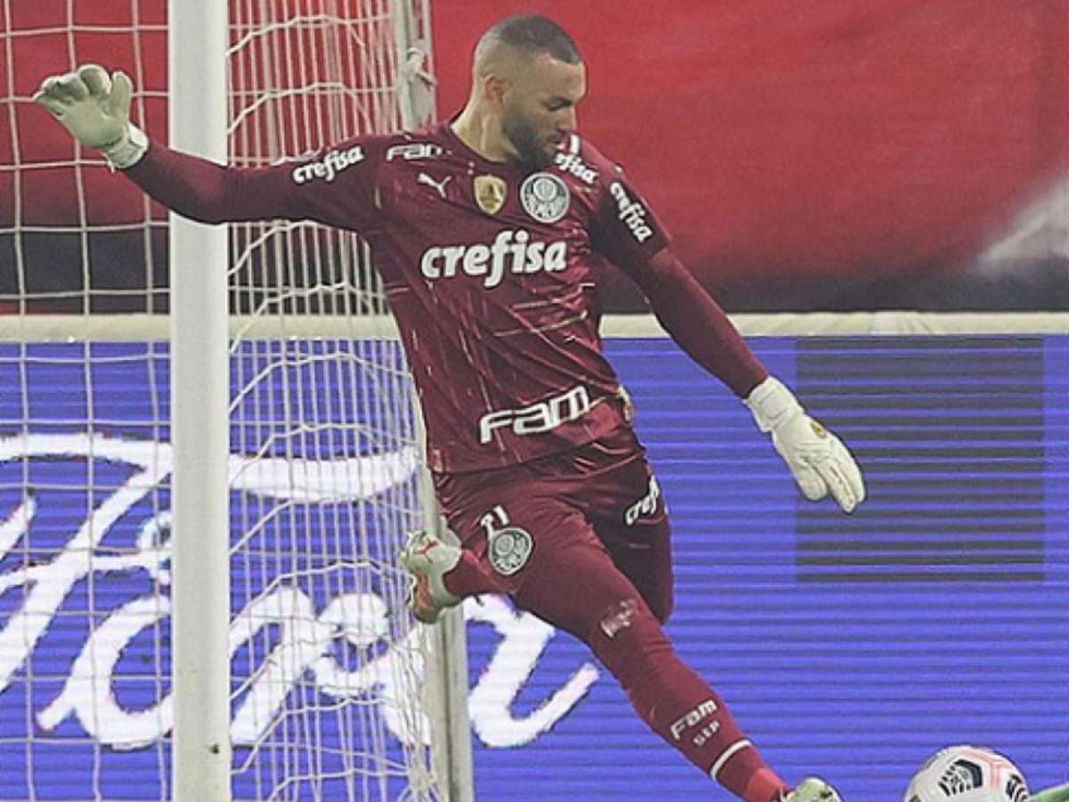 Weverton reconhece que Palmeiras não foi bem e vê equipe melhor no