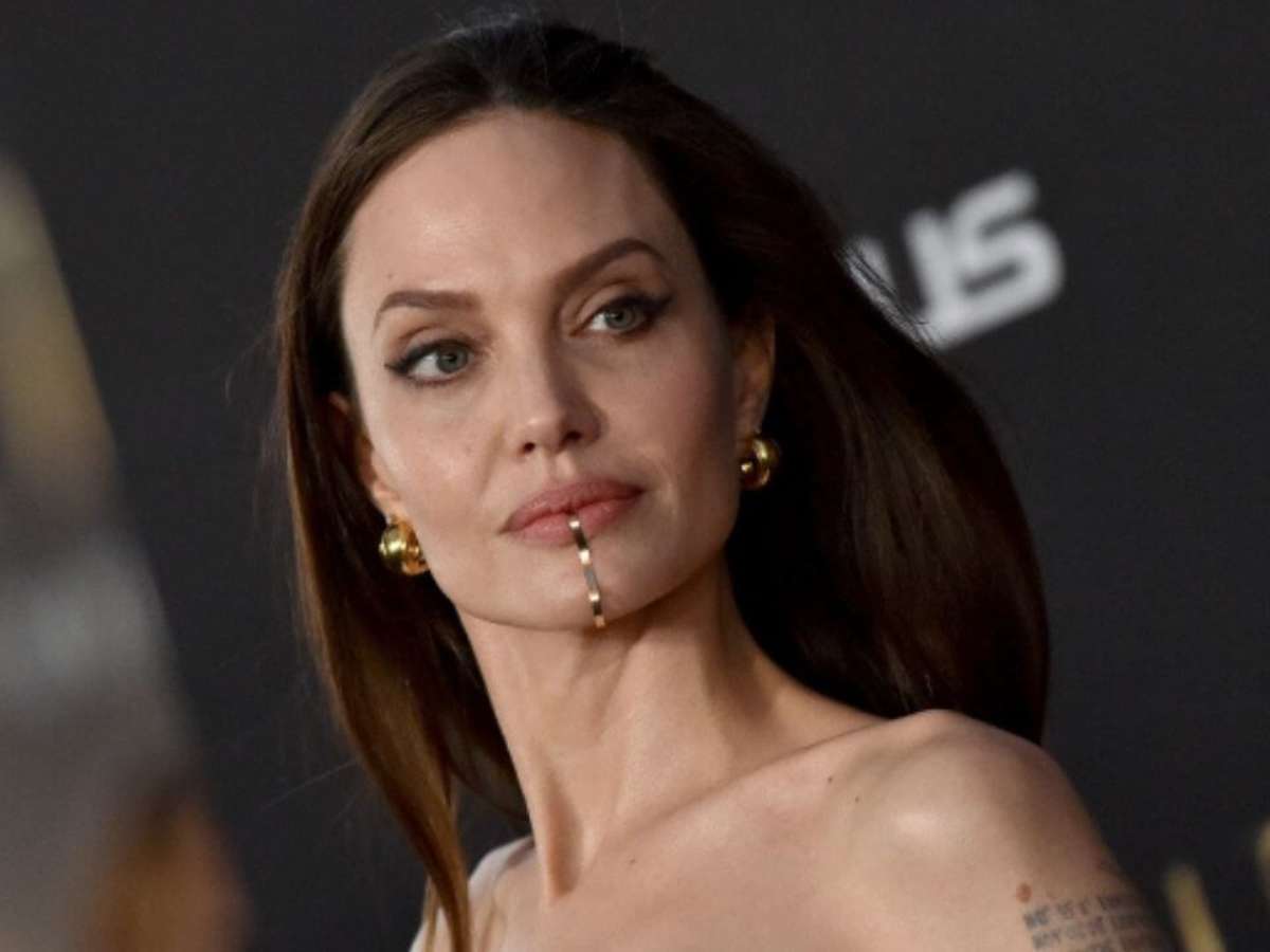 Angelina Jolie conta os truques que usa na educação dos filhos