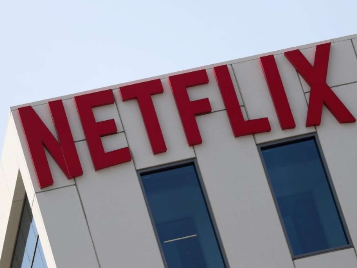 Fuja da taxa extra da Netflix! Aprenda 3 truques para dividir a conta