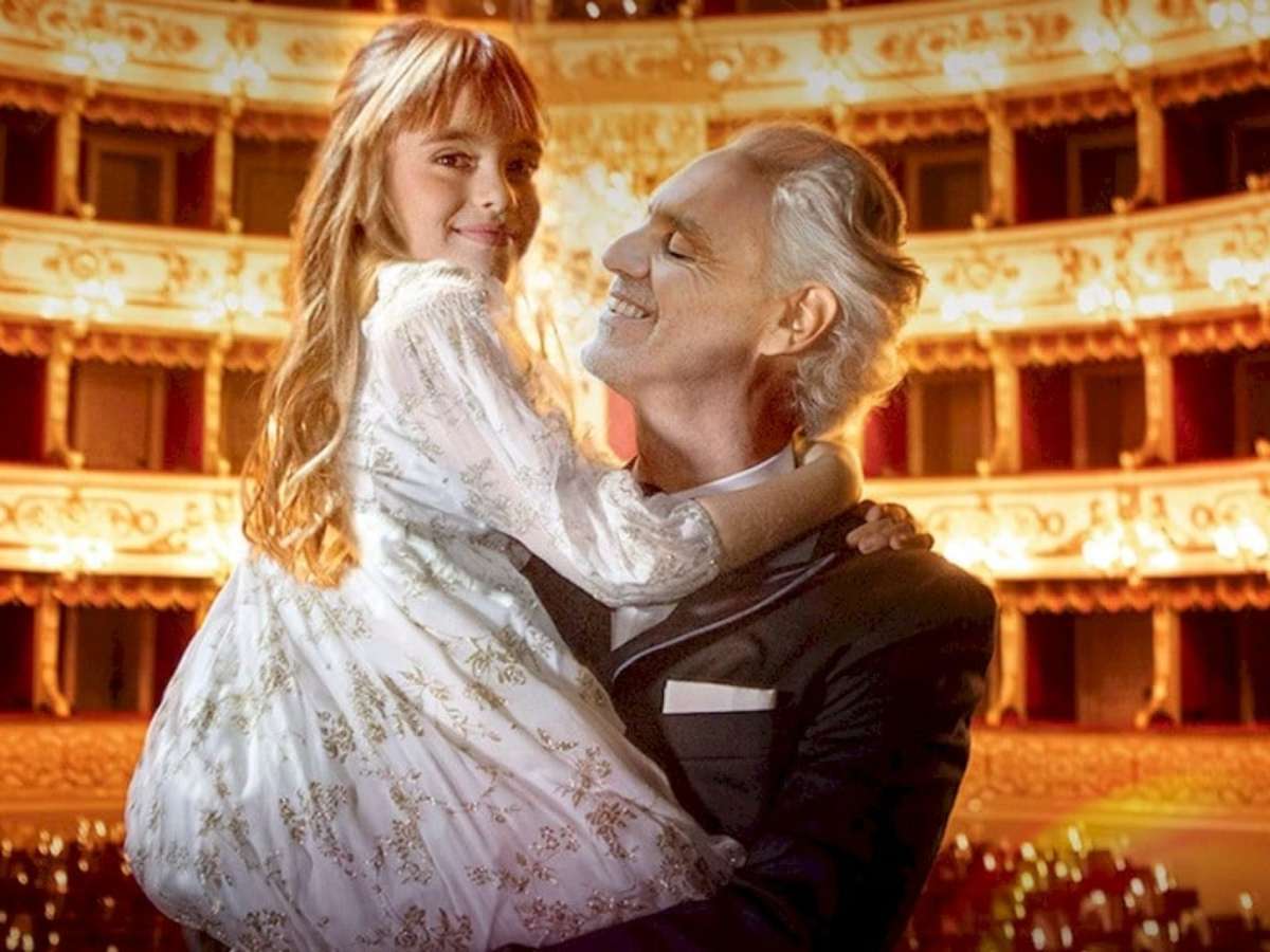 Andrea Bocelli canta Hallelujah com sua filha em um novo dueto  impressionante
