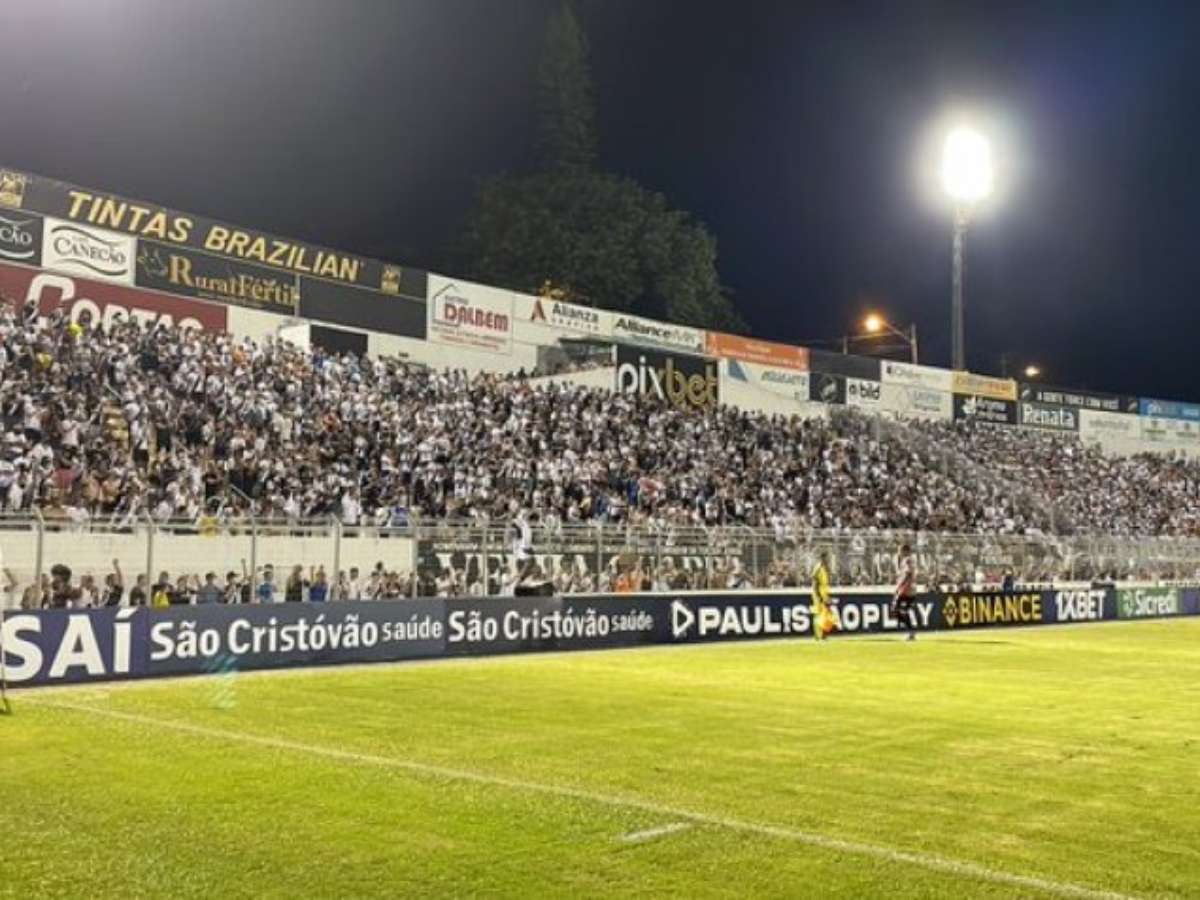 Sai zica! Com direito a 'lei do ex' e gol de pênalti, Vila Nova derrota o  Botafogo-SP e volta a sonhar com uma vaga no G4