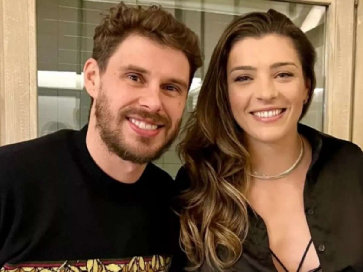 Rosamaria e namorado