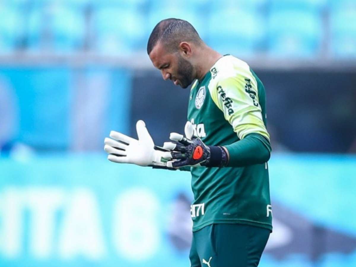 Weverton tem números próximos aos pênaltis de Prass no Palmeiras