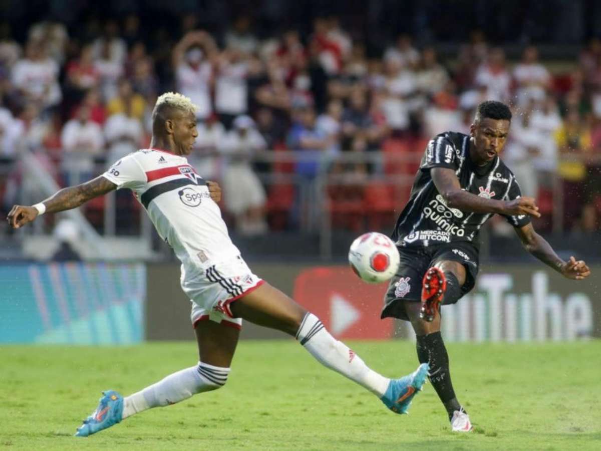 Jô durante a semifinal do Campeonato Paulista de 2022