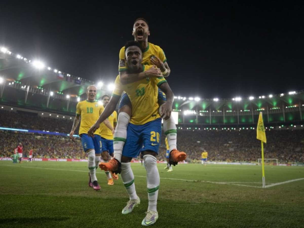 As principais partidas de futebol do Brasil e do mundo; horários e