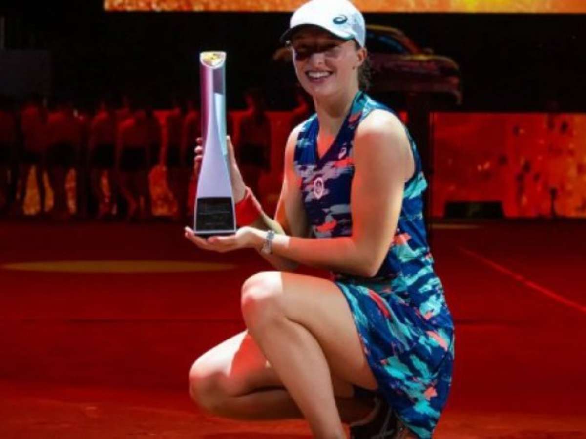 Swiatek é campeã do WTA 500 de Stuttgart, seu quarto título