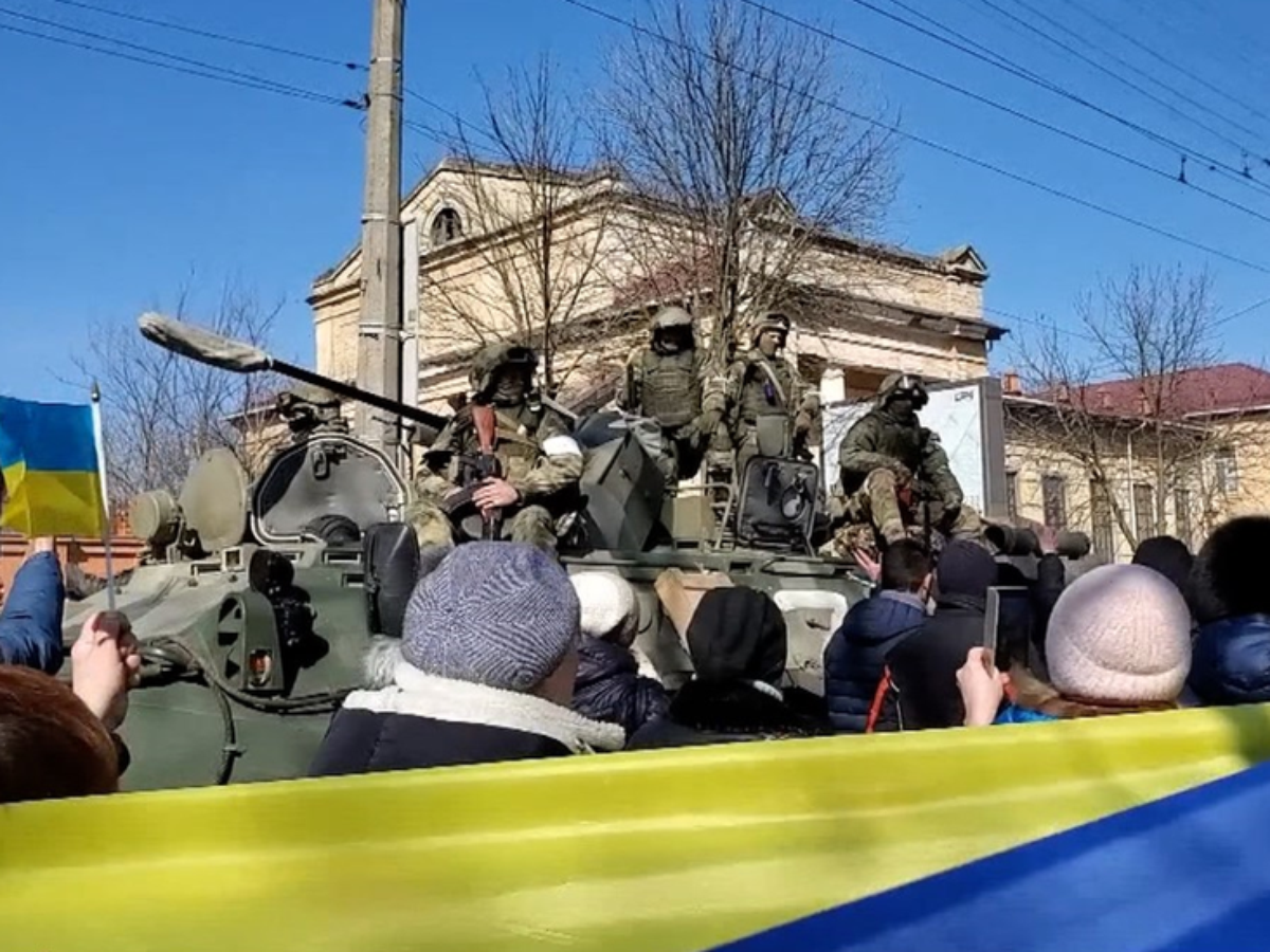 Cómo Rusia está cambiando Kherson, la primera ciudad en conflicto