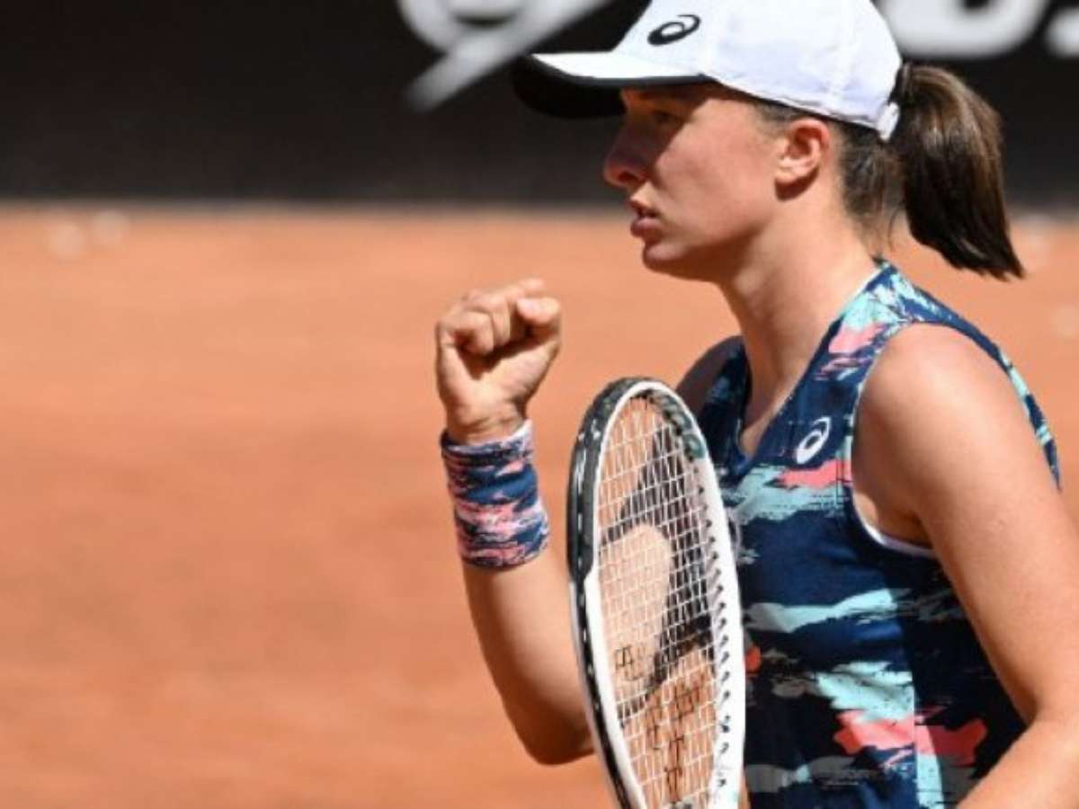 Swiatek é campeã do WTA 500 de Stuttgart, seu quarto título