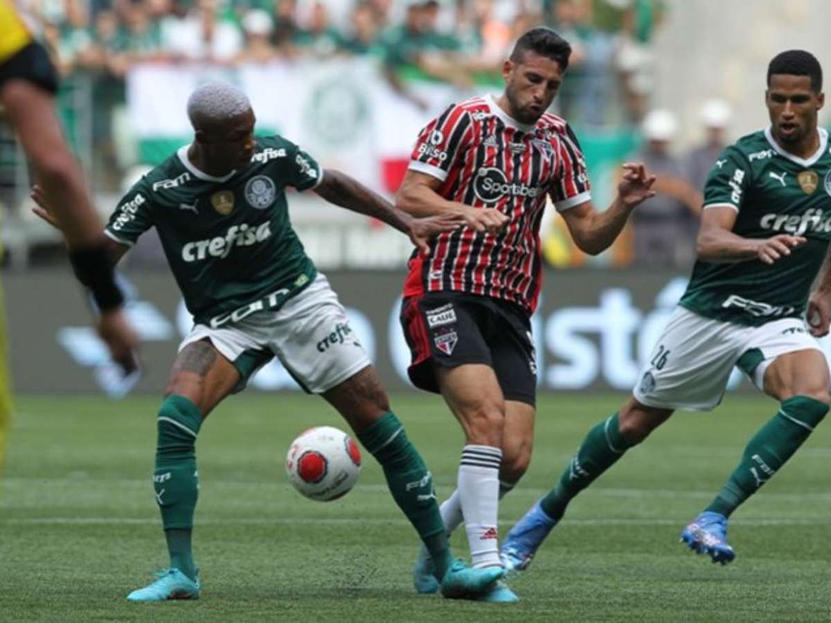 Rivais na Copa do Brasil, São Paulo leva larga vantagem contra o Palmeiras  em mata-matas