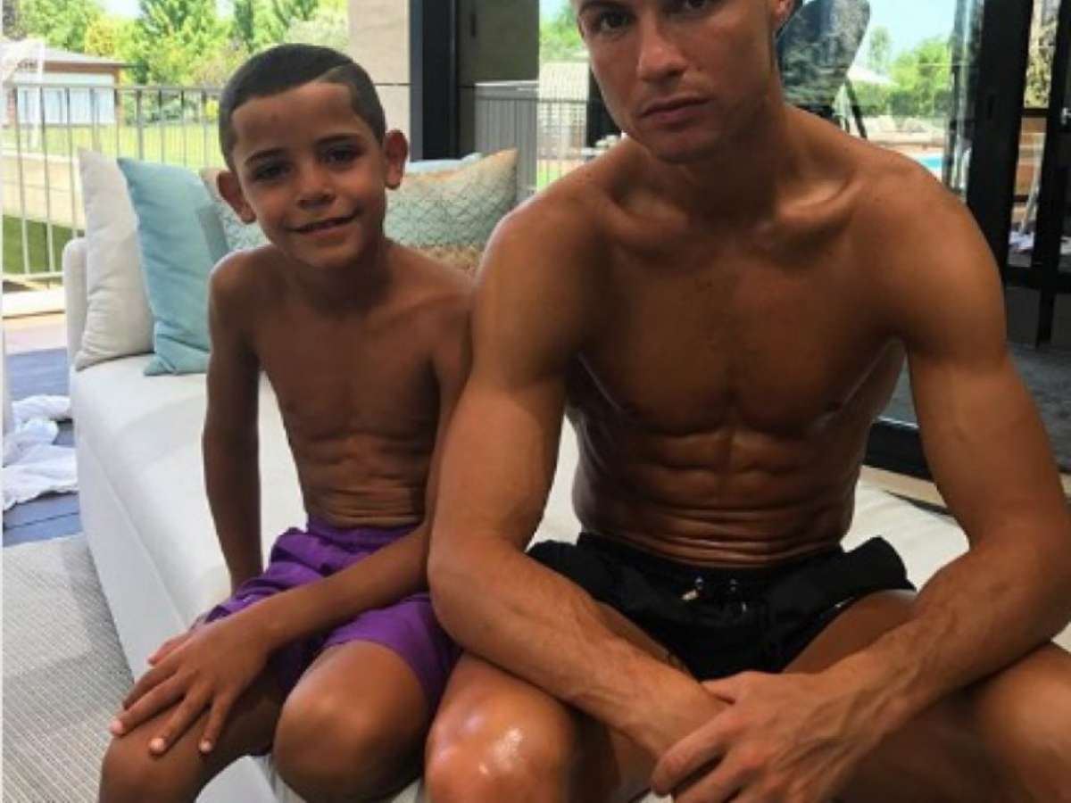 Vamos jogar juntos?', CR7 parabeniza filho e deixa dúvida no ar