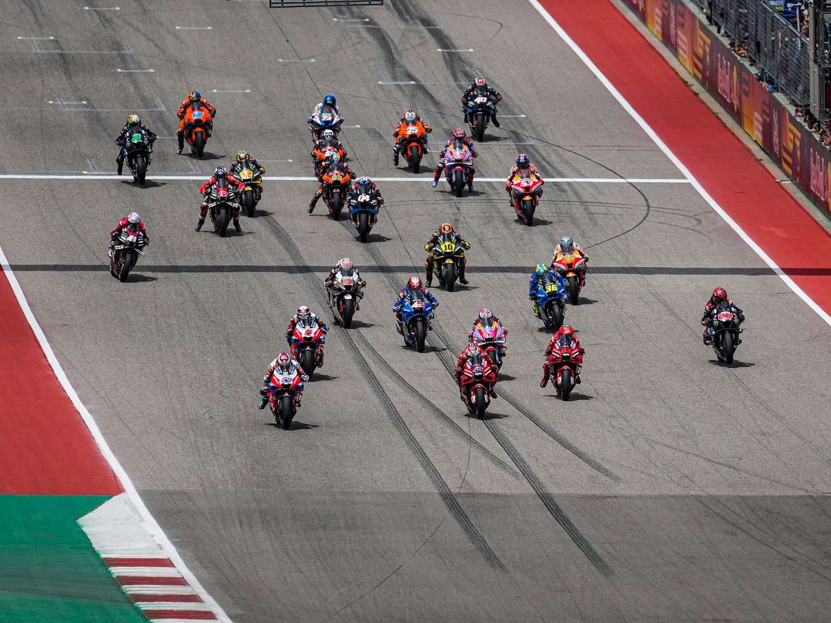 Honda apresenta moto para a disputa da temporada 2023 da MotoGP