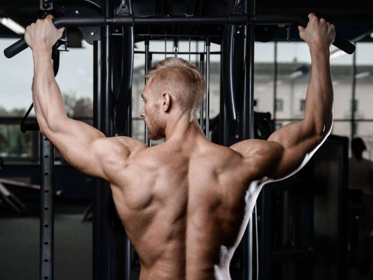 Olha só essas dicas para definir as costas com o exercício remada