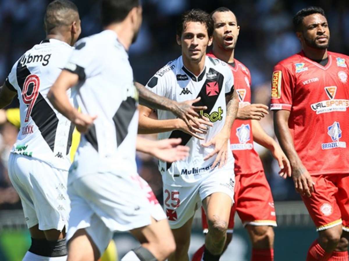 Crise fez Vasco apostas em jogadores experientes e deixar a base em segundo  plano durante 2023