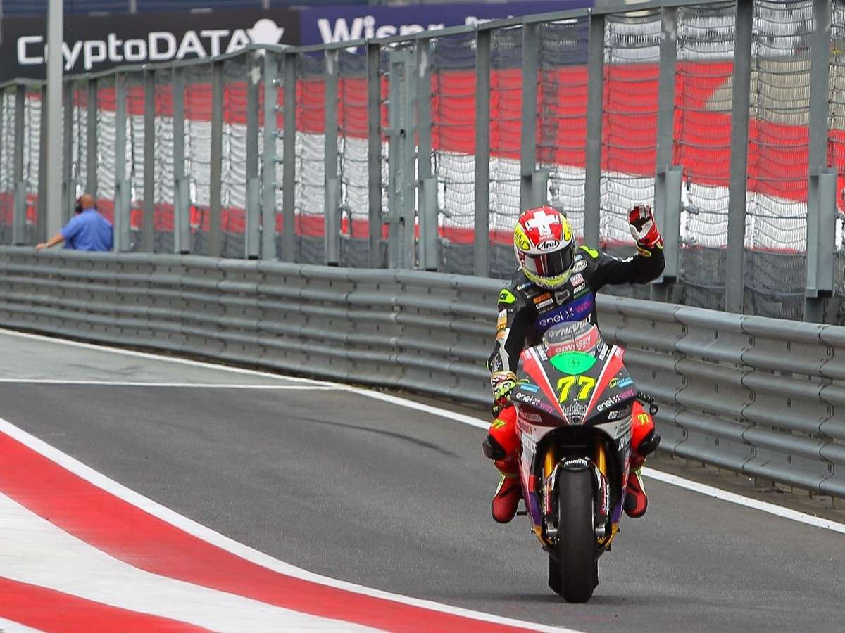 Aegerter supera Casadei e vence corrida 2 da MotoE na França