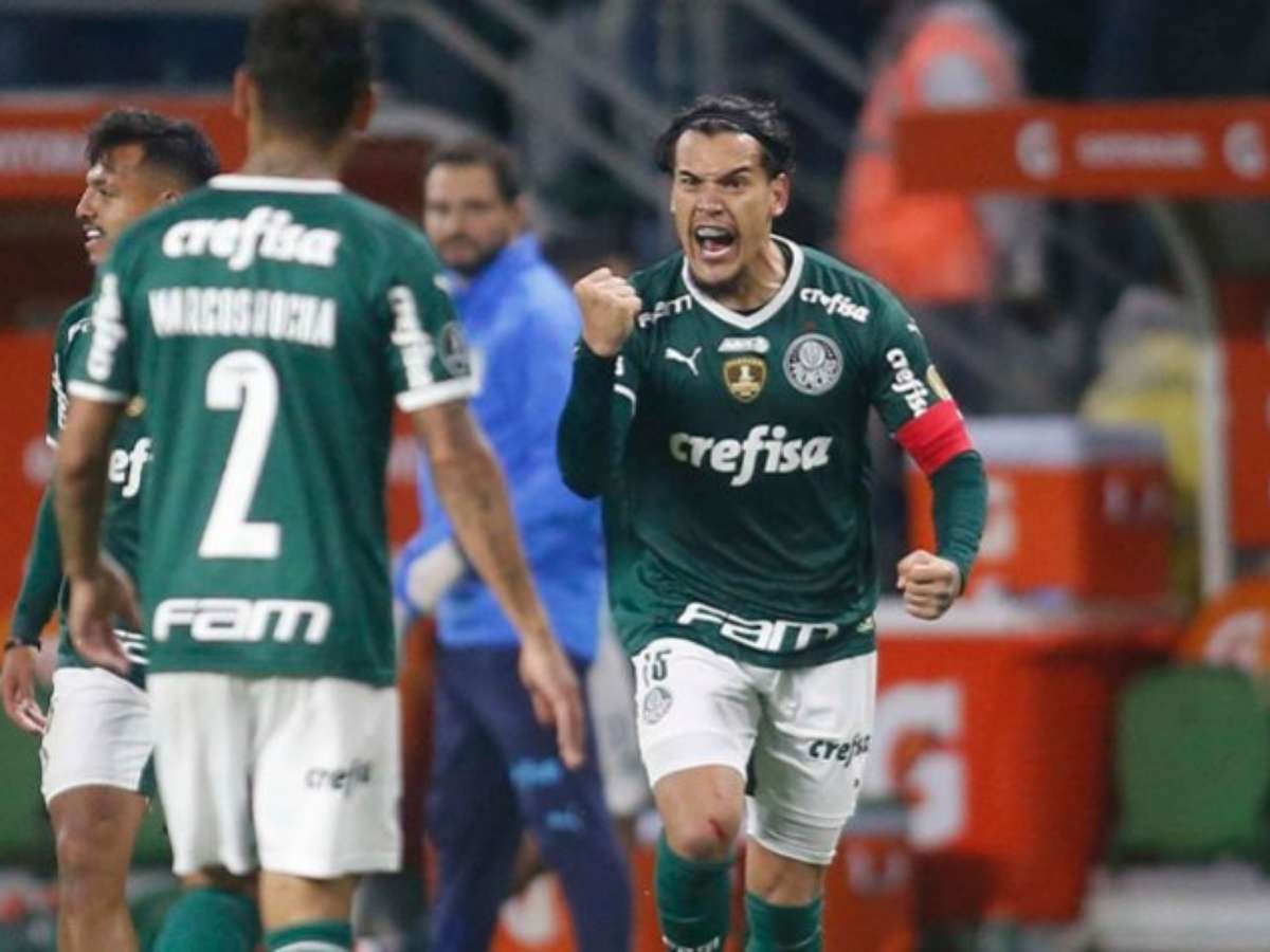 Em completo silêncio, Palmeiras iguala jejum de 2021 no Brasileirão