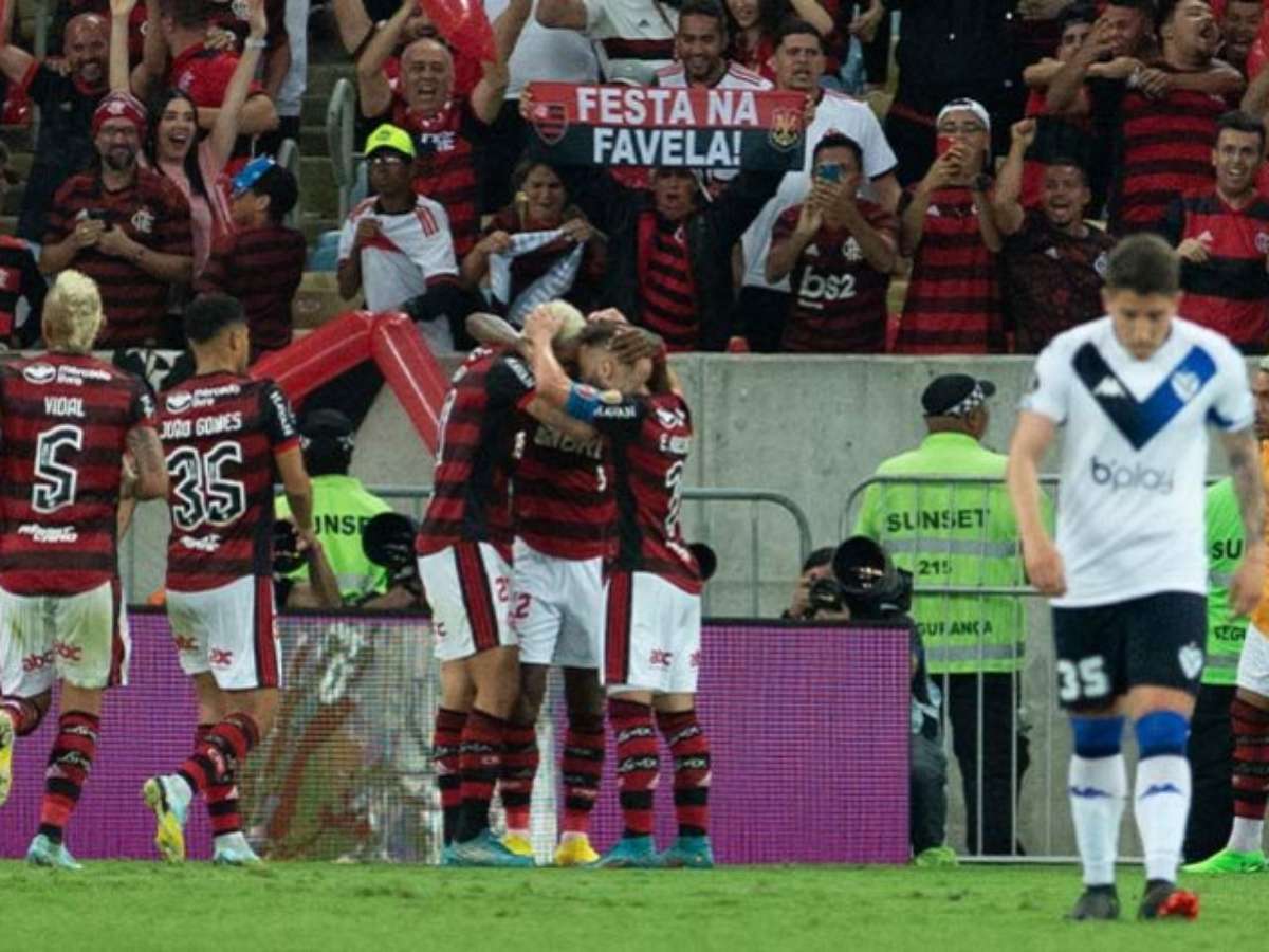 Camisa Flamengo Rubro Negra Jogo número 21 Pedro tamanho M