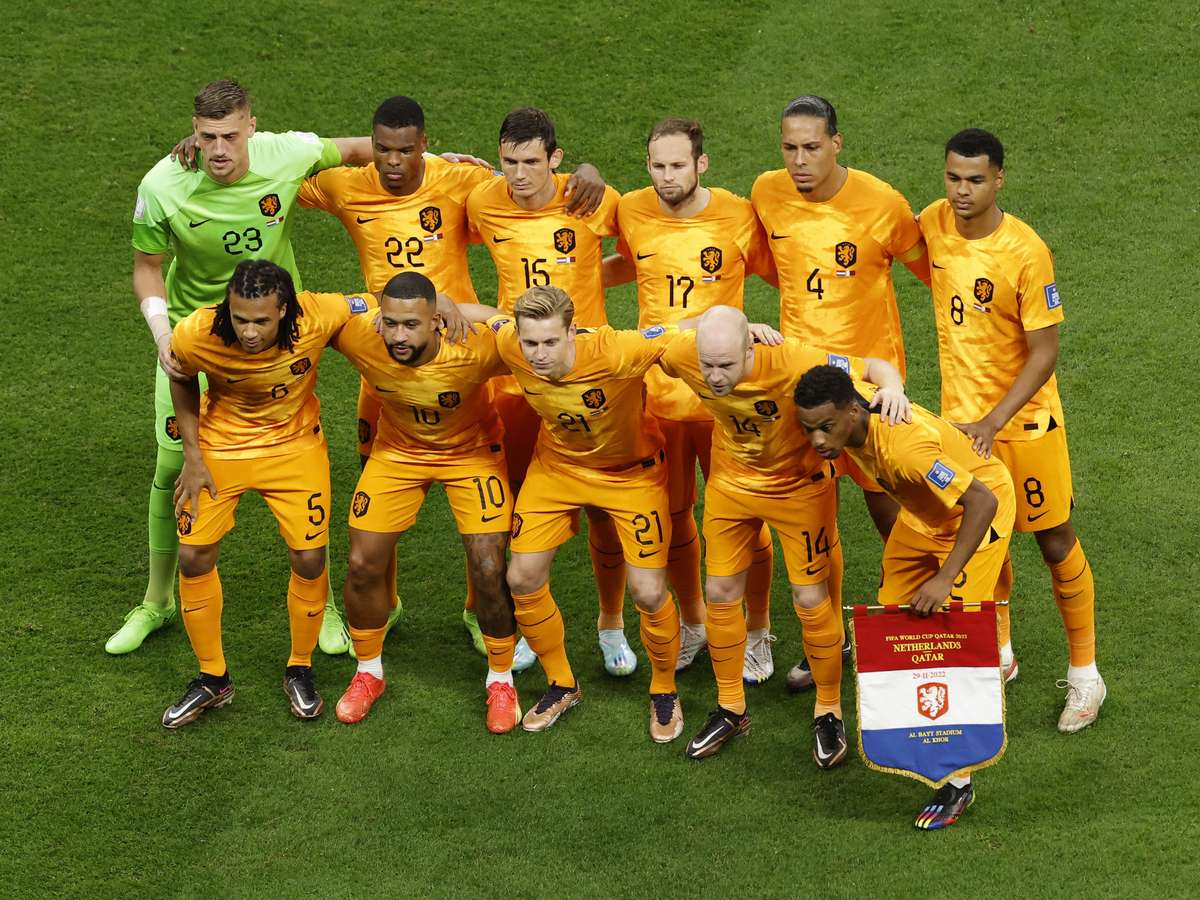 Brasil é eliminado pela Holanda e jogadores pedem desculpas