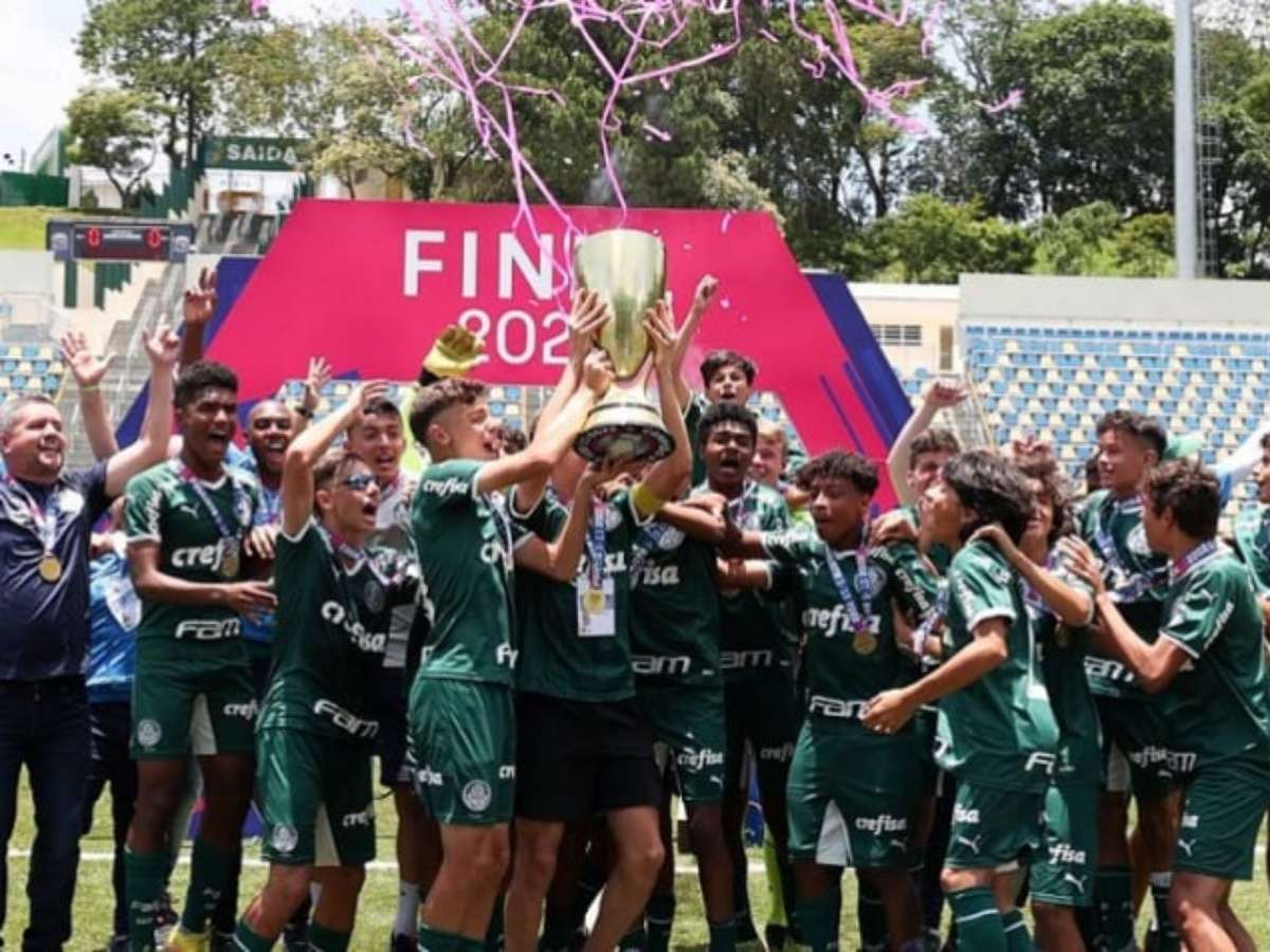 Palmeiras bate o Santos novamente e conquista o Paulistão Feminino de 2022  - Lance!