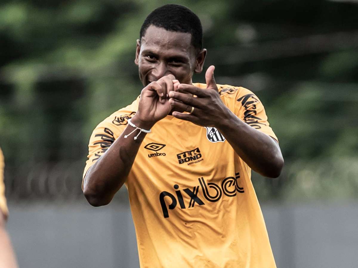 De saída do Santos, Angulo é anunciado como reforço do Emelec para