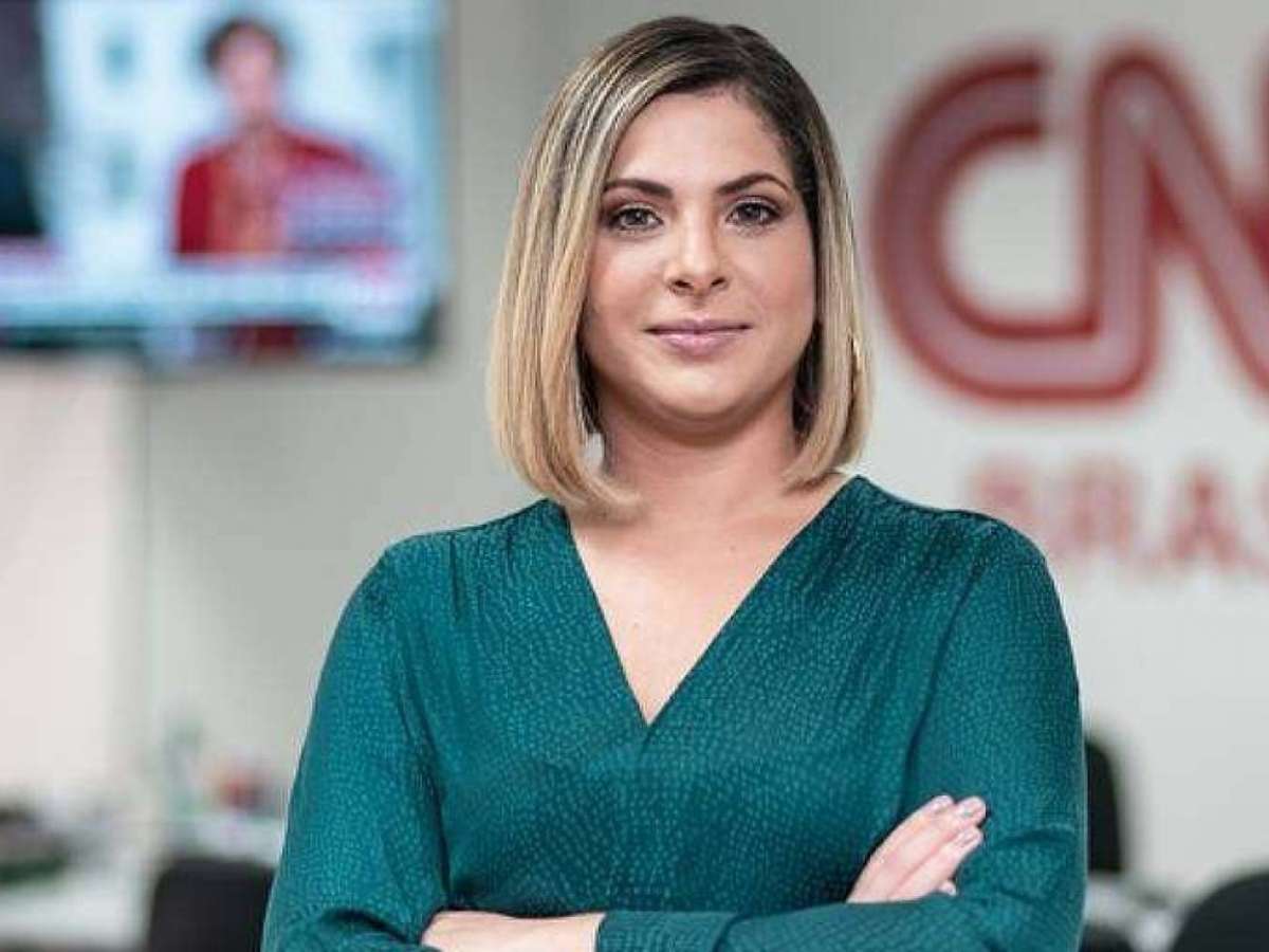 Daniela Lima: notícias falsas tentam colocar sistema eleitoral do