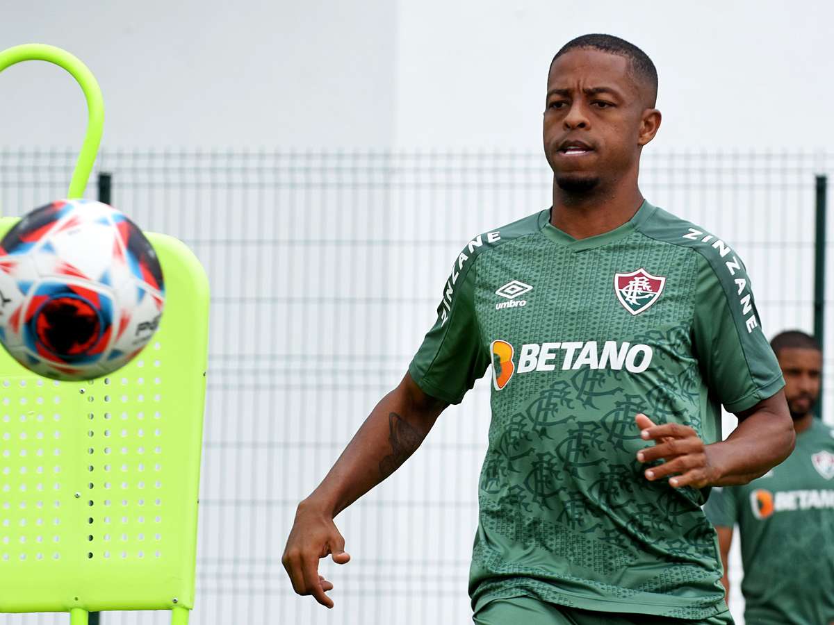 Jorge e Keno, refor&Atilde;&sect;os do Fluminense, est&Atilde;&pound;o regularizados no BID