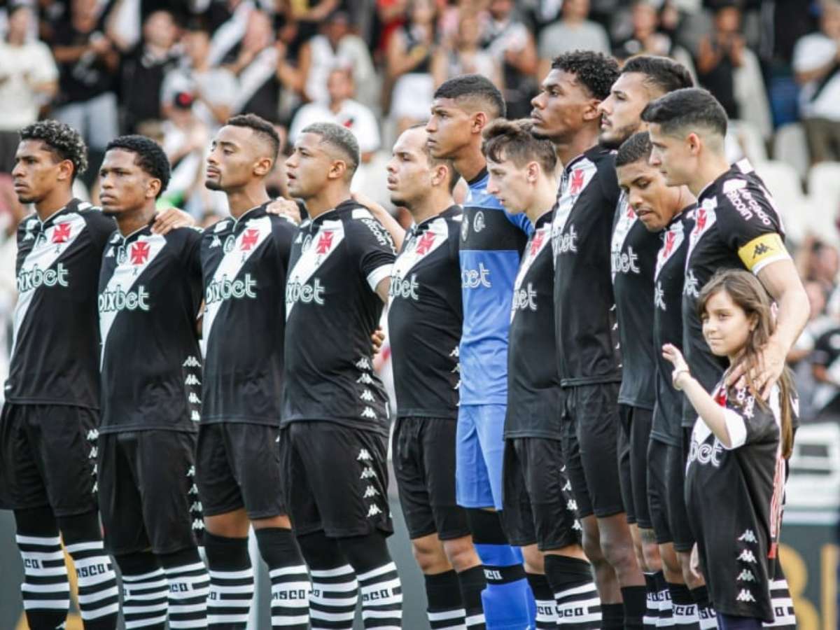 Vasco critica adiamento de clássico com Fla para favorecer um dos times -  12/04/2021 - UOL Esporte