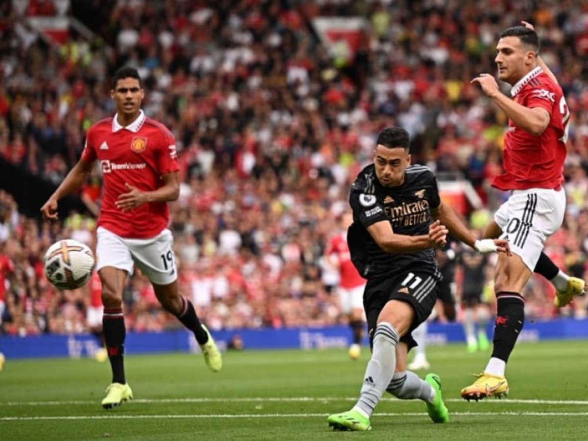 Arsenal x Manchester United: retrospecto, escalações, arbitragem e onde  assistir