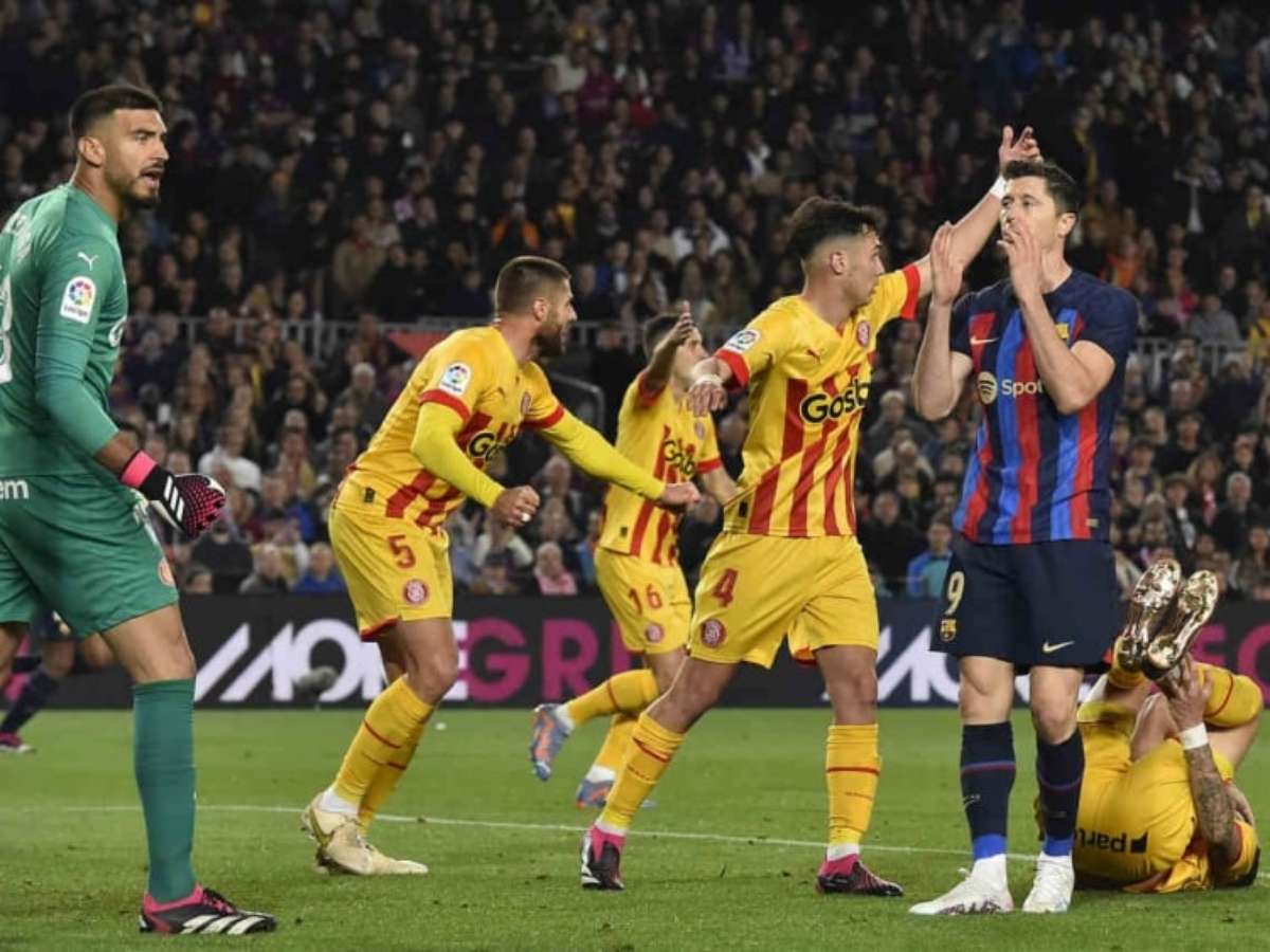 Barcelona empata fora de casa com gol de jogador de 16 anos