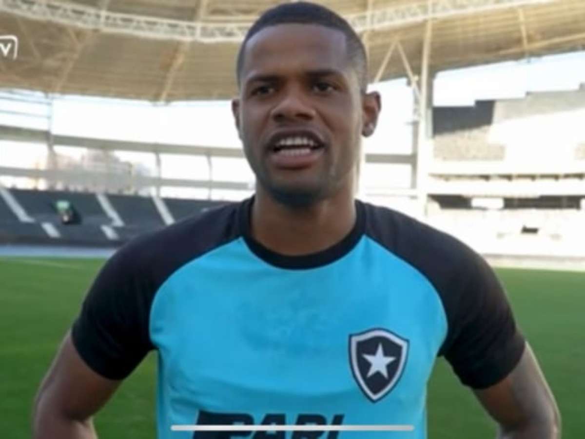 Presente em todos os jogos do Brasileirão, Júnior Santos pode