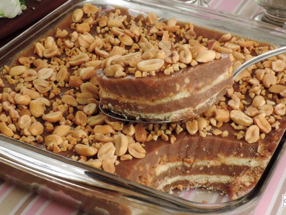 Uma deliciosa sobremesa que não vai ao fogo: Pavê de Amendoim
