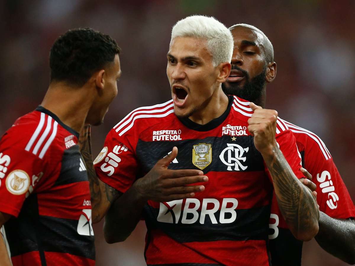 Resultado do jogo do Flamengo: Rubro-negro faz 3 a 0 e sonha com