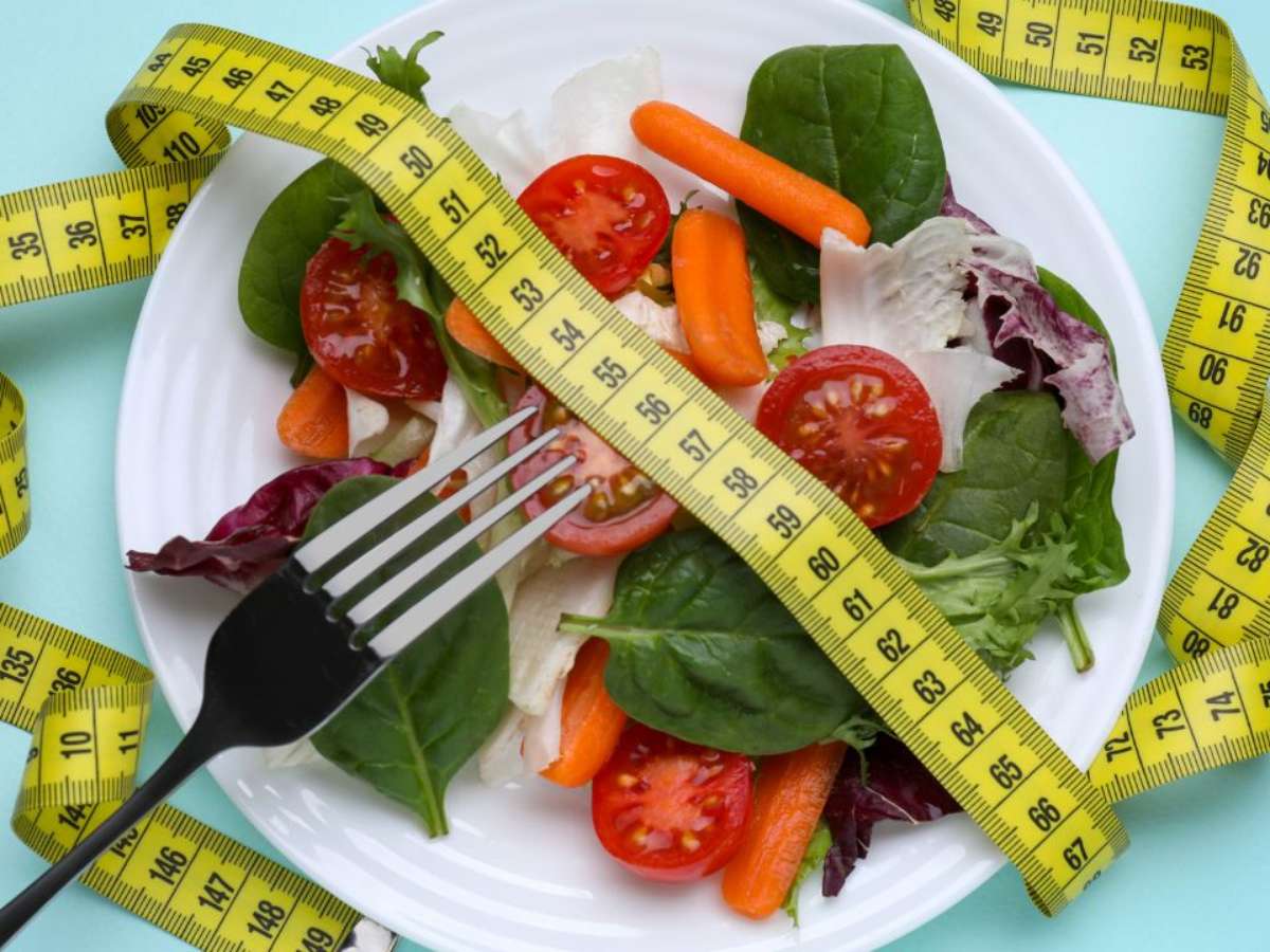 Dieta de 1200 calorias do DR Nowzaradan 2023: cardapio e mais!