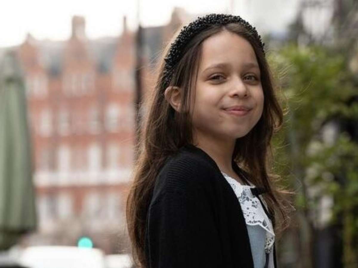 Bilionária mirim: conheça a menina de 10 anos que ostenta carro de luxo e  bolsas de grife