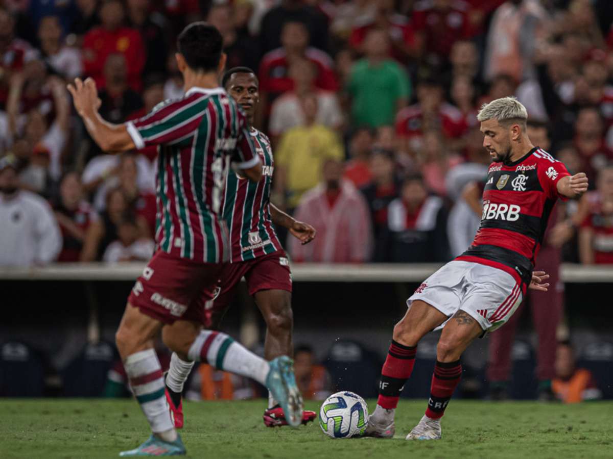 Flamengo x Fluminense: prováveis escalações, desfalques