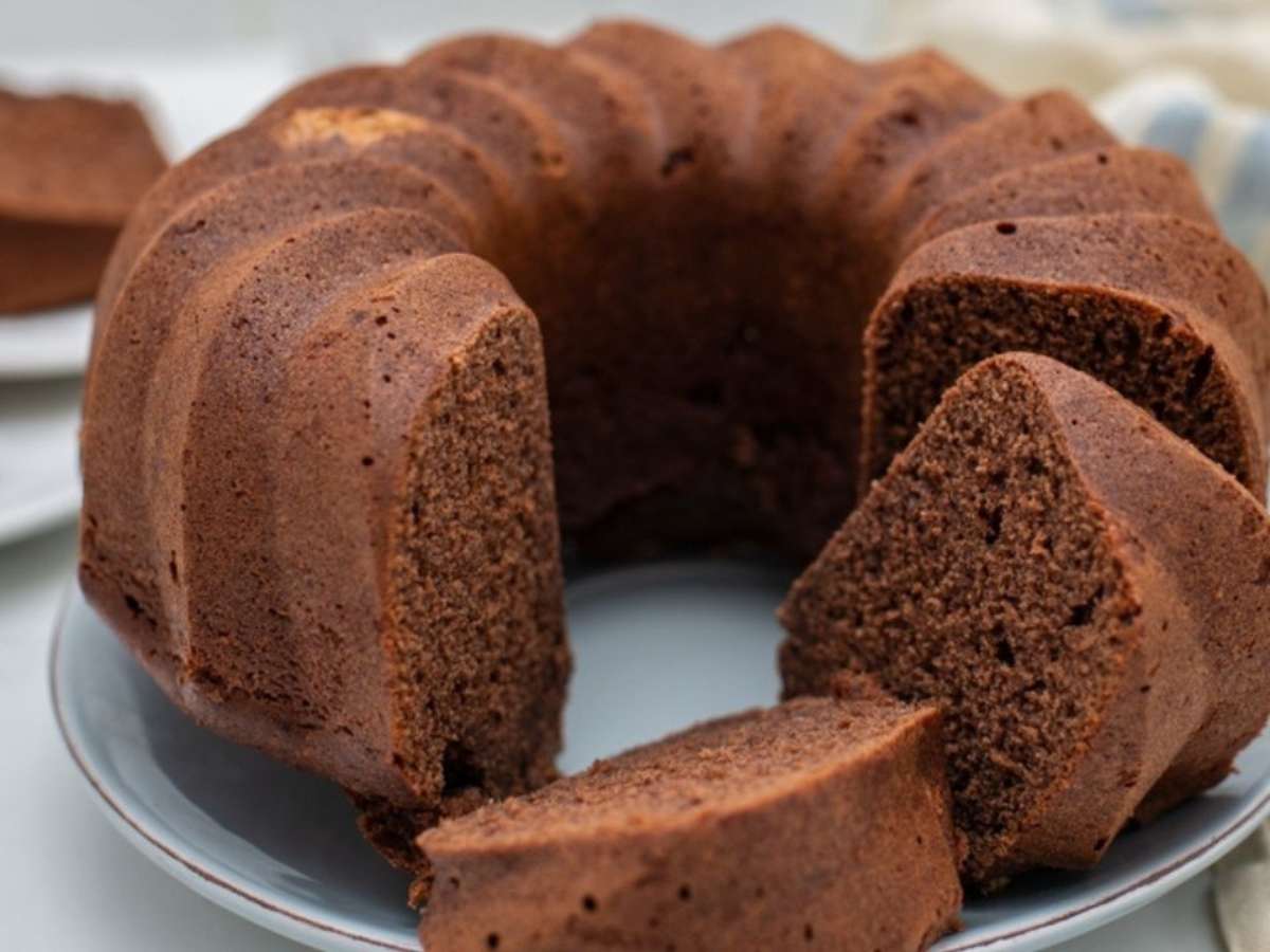 Bolo de chocolate sem ovos: aprenda a substituir o ingrediente