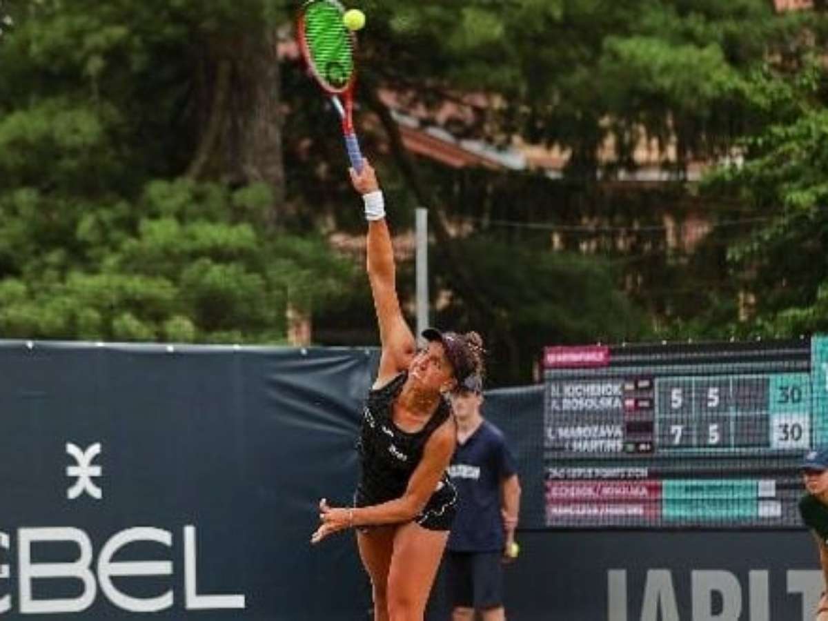 Ingrid Martins e Iryna Shymanovich disputam o WTA 1000 de