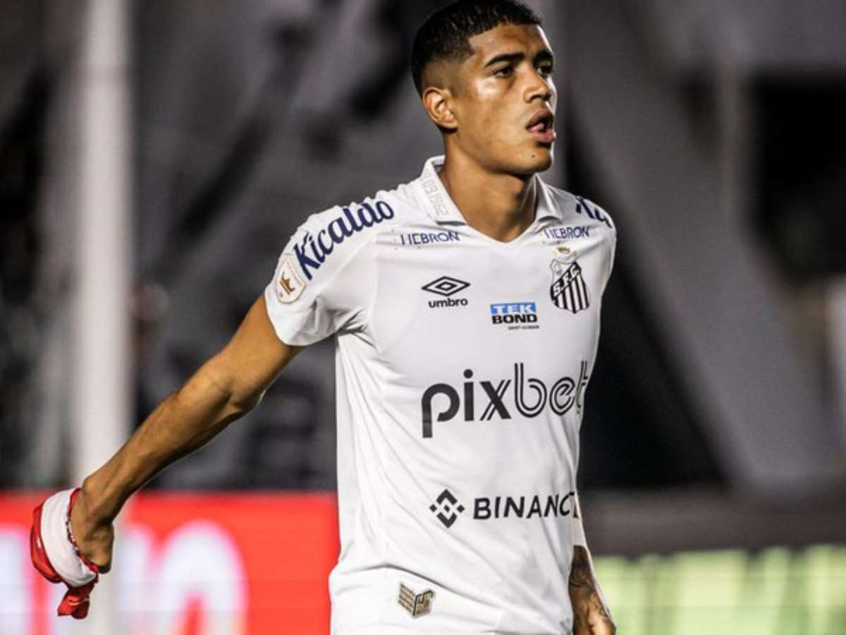 File:Lucas Barbosa - Palmeiras-Santos-Campeonato-Paulista-2022.png -  Wikipedia