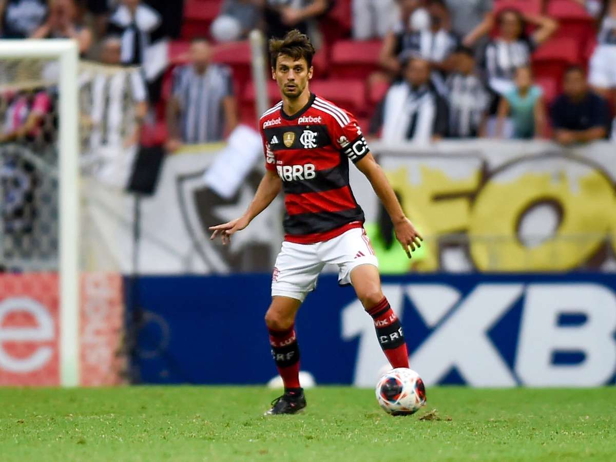 O que falta a Rodrigo Caio?