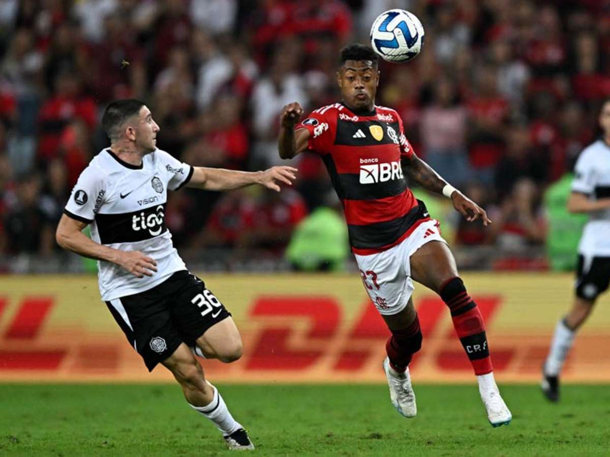 Bruno Henrique marca e dá vantagem mínima ao Flamengo sobre o Olimpia na  Libertadores - Bem Paraná