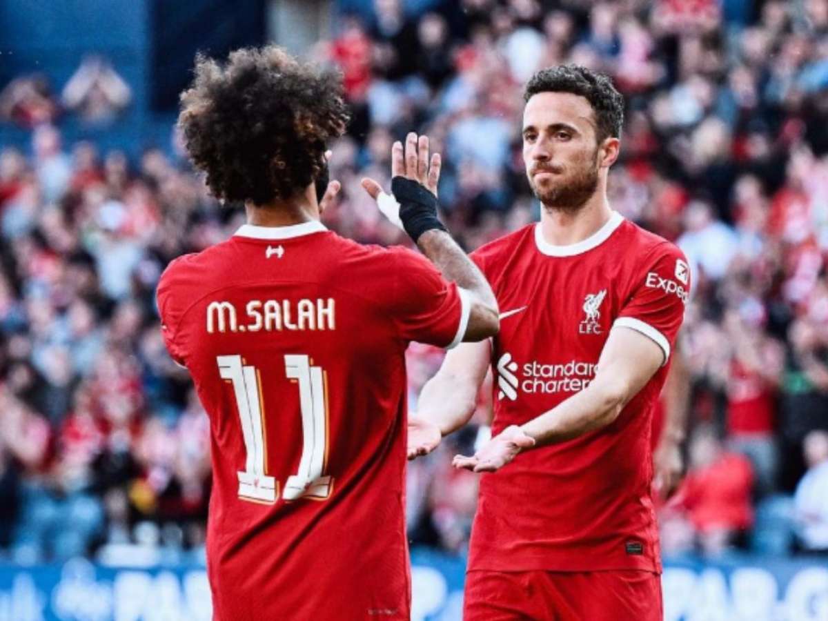 Salah, do Liverpool, quebra recorde de ídolo do Arsenal com gol na