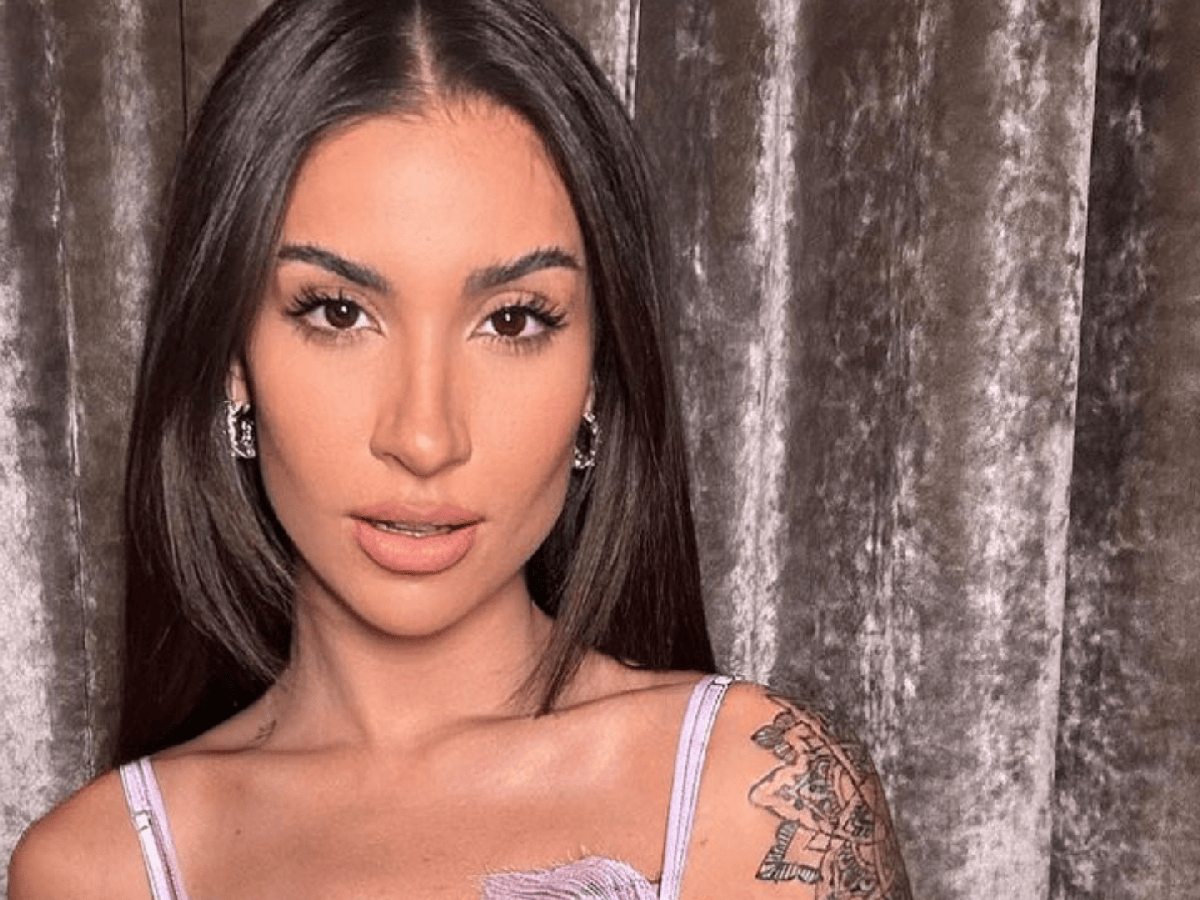 Bianca Andrade posa sensual com look roqueira e fãs elogiam - OFuxico