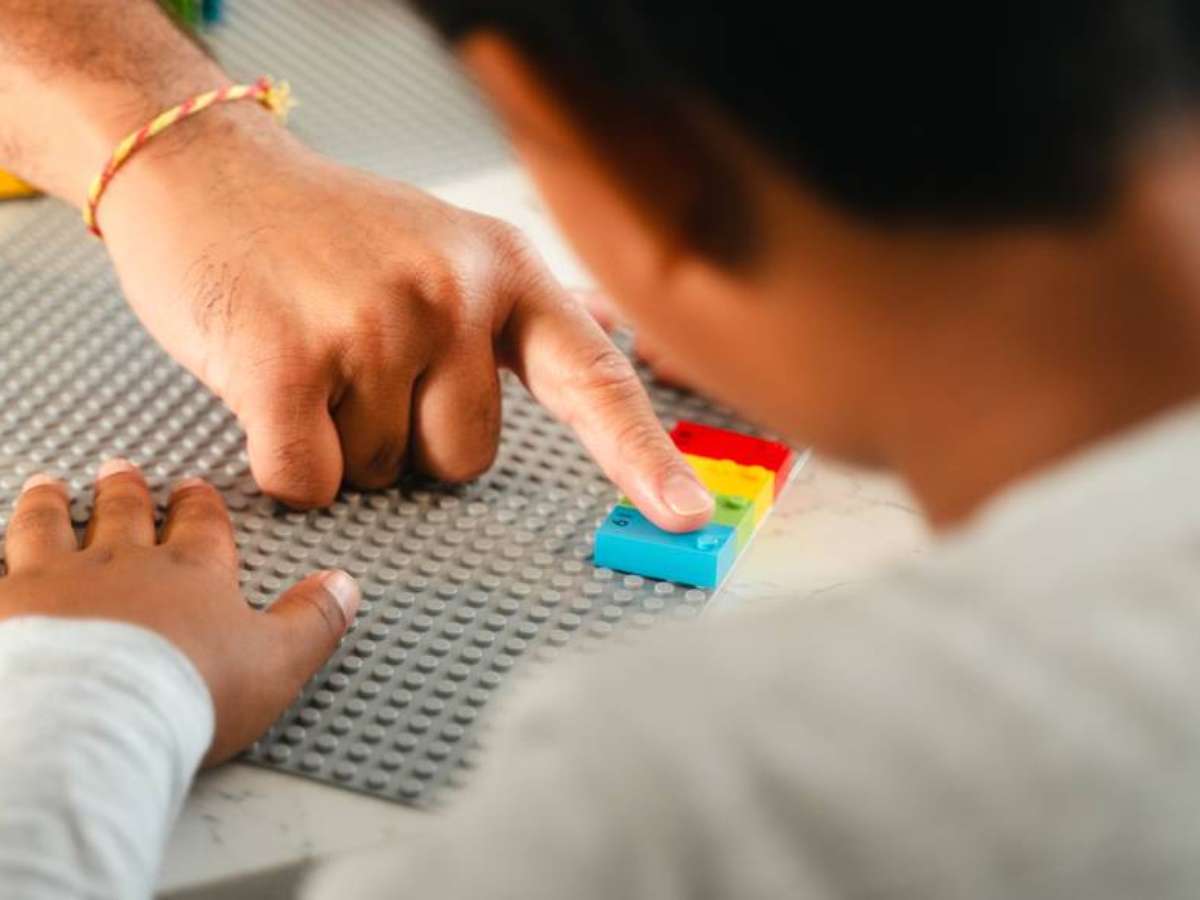 Lego anuncia peças em braille para desenvolver habilidades de